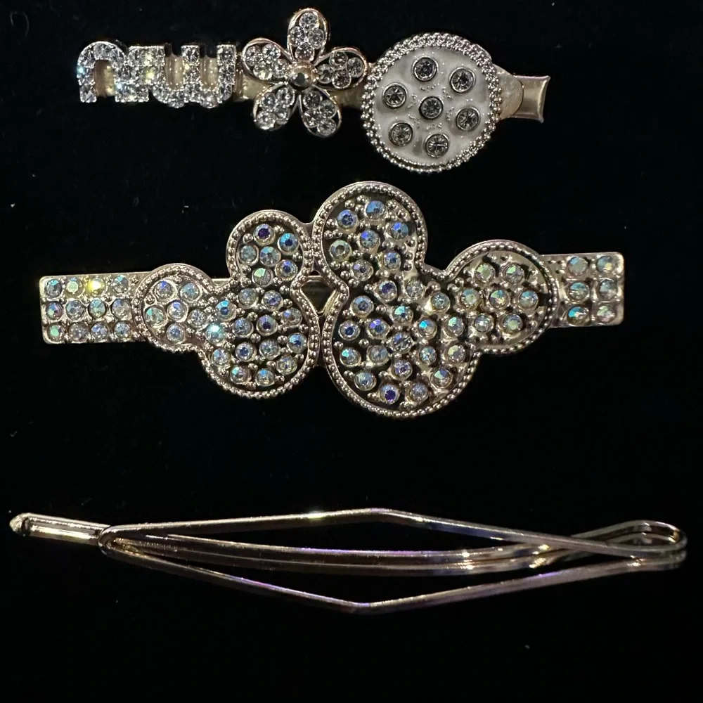 Mickey hair clip